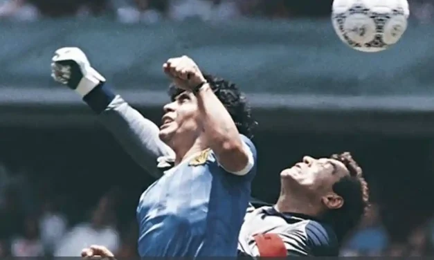 Tangan Tuhan Salah Sebutan Pemain Legendaris Diego Maradona
