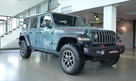 Kendaraan Jeep Tertuju Pada Mobil Rubicon Yang Gagah