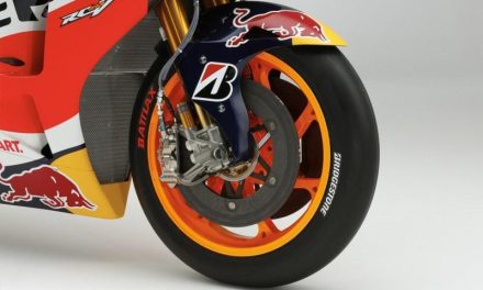 Bagian Motor Yang Ada Di Depan Dan Belakang Yaitu Spakbor