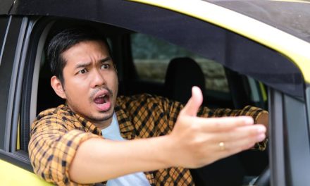 Sikap Arogan Berasal Dari Orang Yang Merasa Unggul