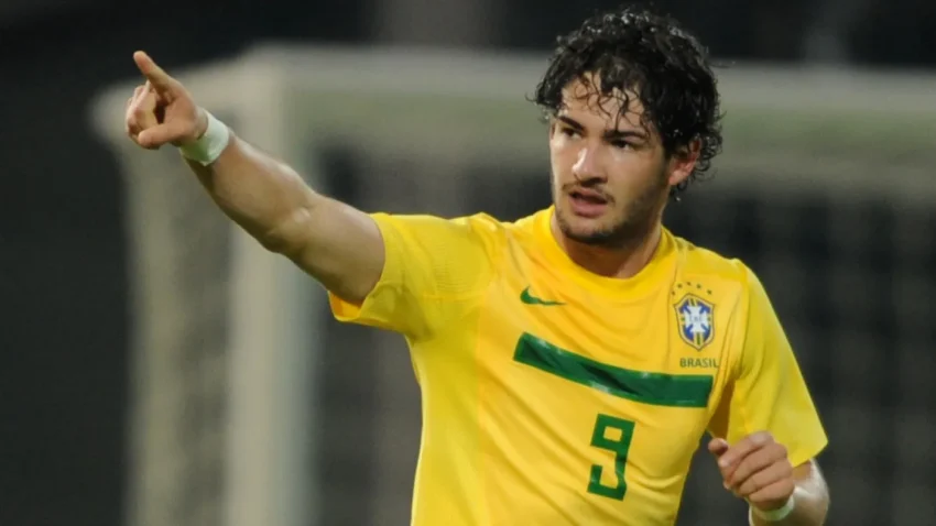 Alexandre Pato Pemain Bola Yang Handal Dan Profesional