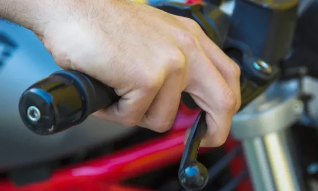 Penarikan Gas Pada Motor Dengan Belt Atau Namanya Tali