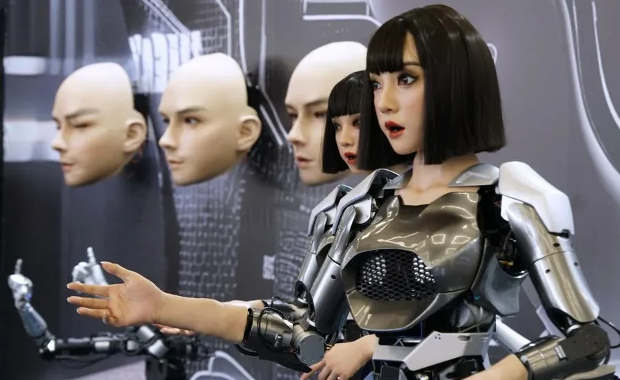 Kecanggihan Teknologi Robot Yang Bisa Mirip Manusia