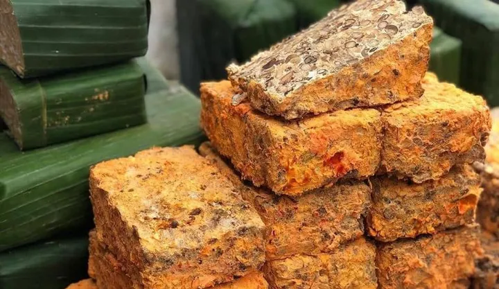 Makanan Tradisional Oncom Dari Negara Indonesia