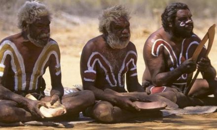 Masyarakat Pribumi Asli Australia Dari Suku Aborigin
