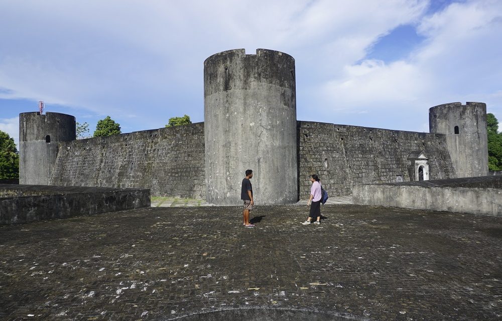 Bangunan Bertahan Dari Serangan Musuh Yaitu Benteng