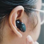 Perangkat Musik Audio Sebuah Penggunaan Headset