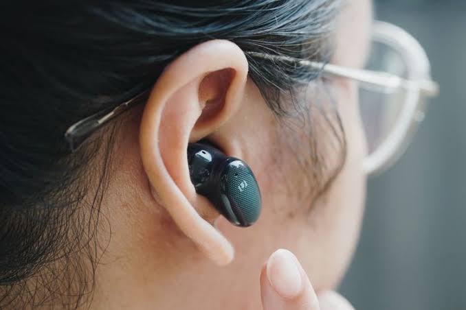 Perangkat Musik Audio Sebuah Penggunaan Headset