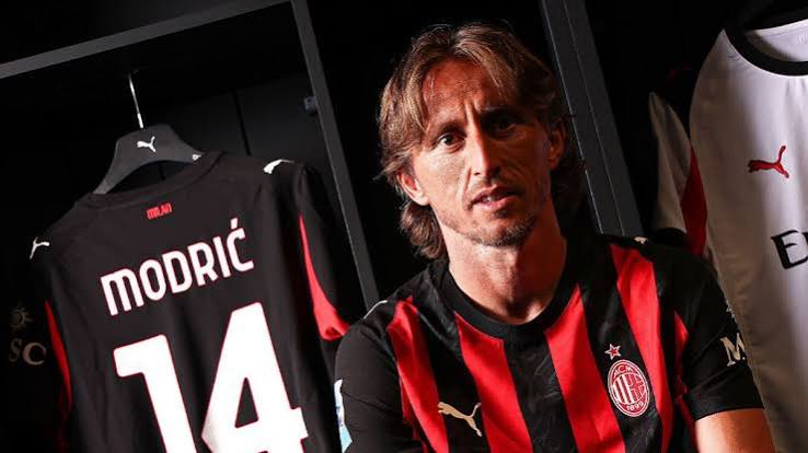 Pesepakbola Profesional Modric Dari Negara Kroasia