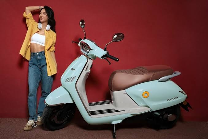 Kendaraan Listrik Tenaga Yang Canggih Di Sepeda Motor