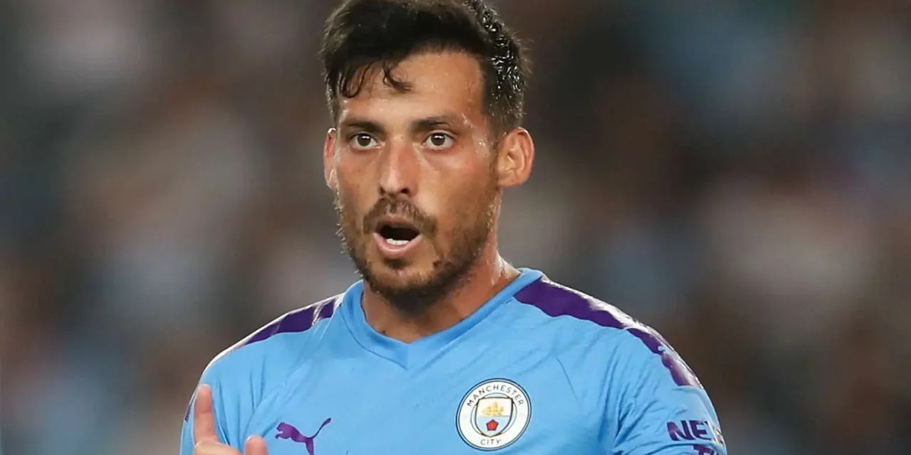 Gelandang Spanyol Seorang Pesepakbola David Silva