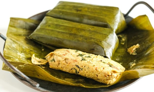Hidangan Tradisional Pepes Dengan Isian Ikan
