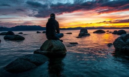 Kondisi Sifat Introvert Pada Seseorang Penyendiri