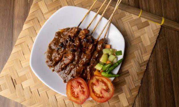 Kuliner Makanan Sate Yang Daging Di Tusuk